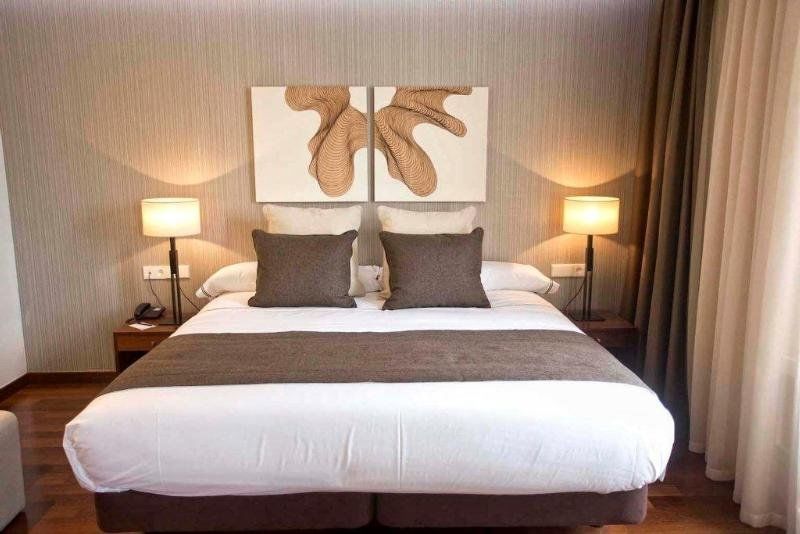 Carris Cardenal Quevedo Hotel Ourense Room photo